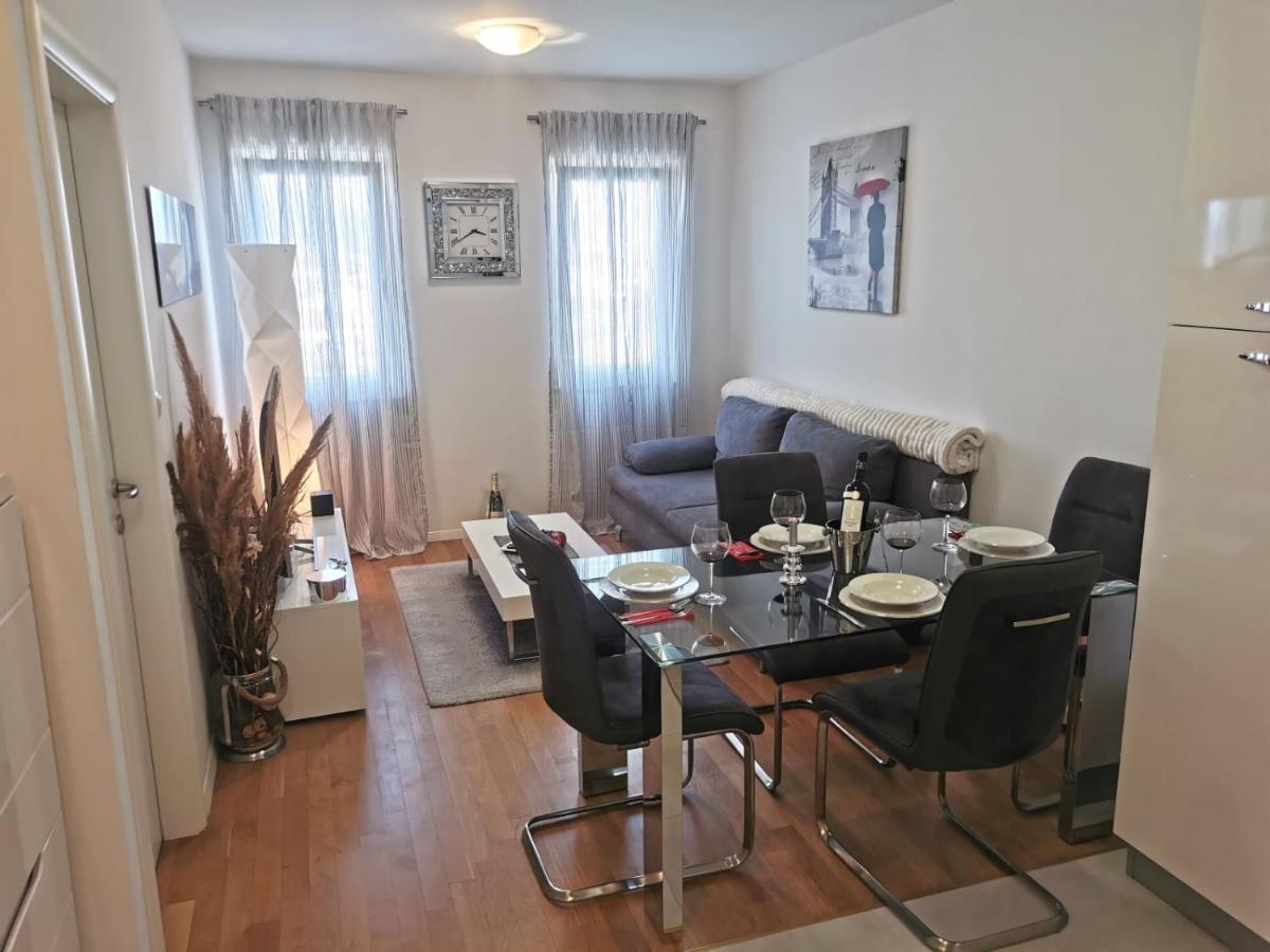 Appartement Leon à Split Extérieur photo
